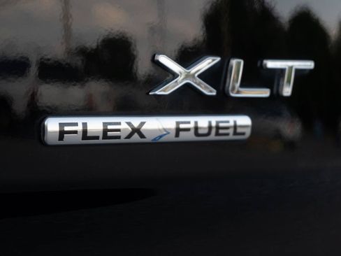 Used 2020 Ford Transit Connect XLT FWD image 39