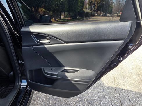 Used 2018 Honda Civic Si image 29