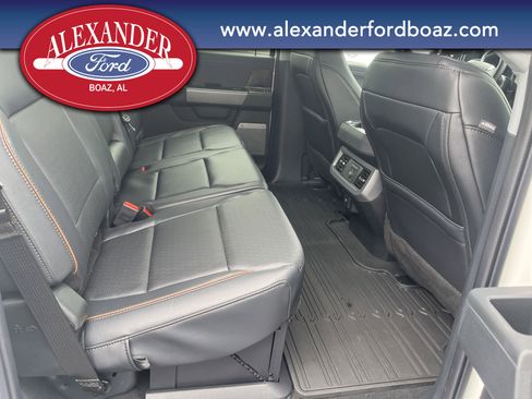 New 2025 Ford F250 Lariat w/ Lariat Ultimate Package image 22