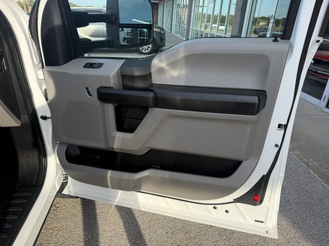 Used 2017 Ford F250 XL w/ Power Equipment Group RWD image 24