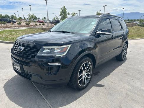 Used 2018 Ford Explorer Sport AWD/4WD image 3