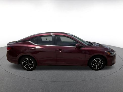 Used 2025 Nissan Sentra SV FWD image 13