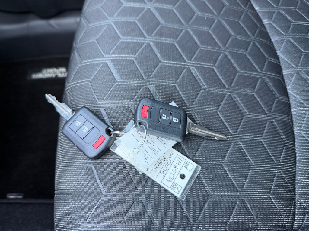 Used 2025 Mitsubishi Outlander Sport ES AWD/4WD image 32
