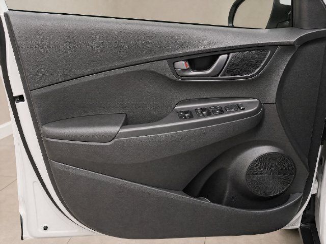 Used 2021 Hyundai Kona SEL FWD image 16