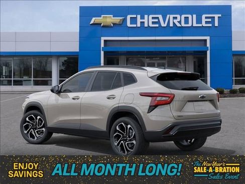 New 2026 Chevrolet Trax RS w/ Sunroof Package image 3