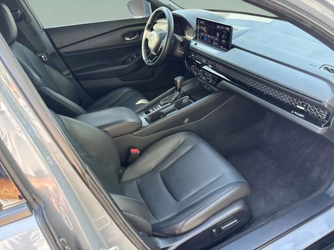 Used 2023 Honda Accord Sport image 19