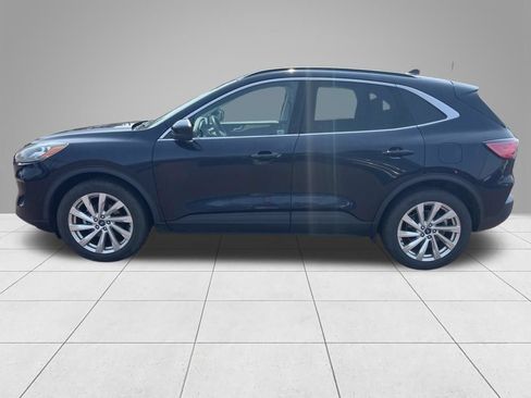 Used 2021 Ford Escape Titanium w/ Titanium Elite Package AWD/4WD image 4