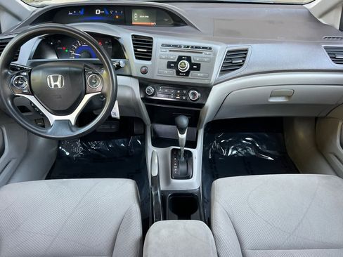 Used 2012 Honda Civic LX image 3