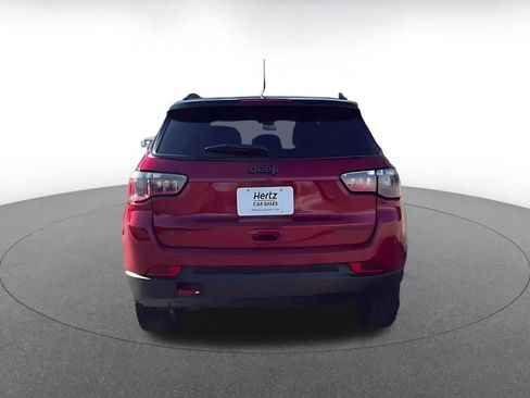 Used 2025 Jeep Compass Trailhawk image 12