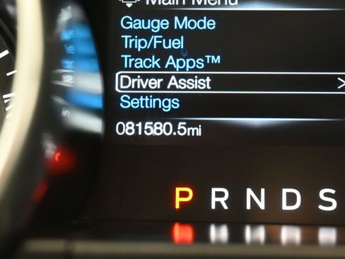 Used 2019 Ford Mustang Coupe RWD image 16