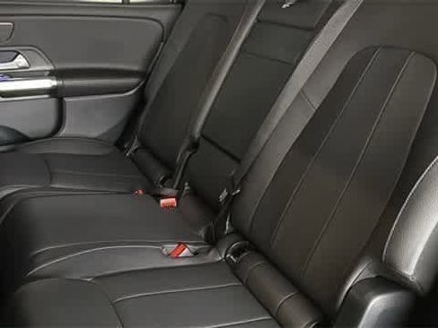 Certified 2025 Mercedes-Benz GLB 250 4MATIC image 62