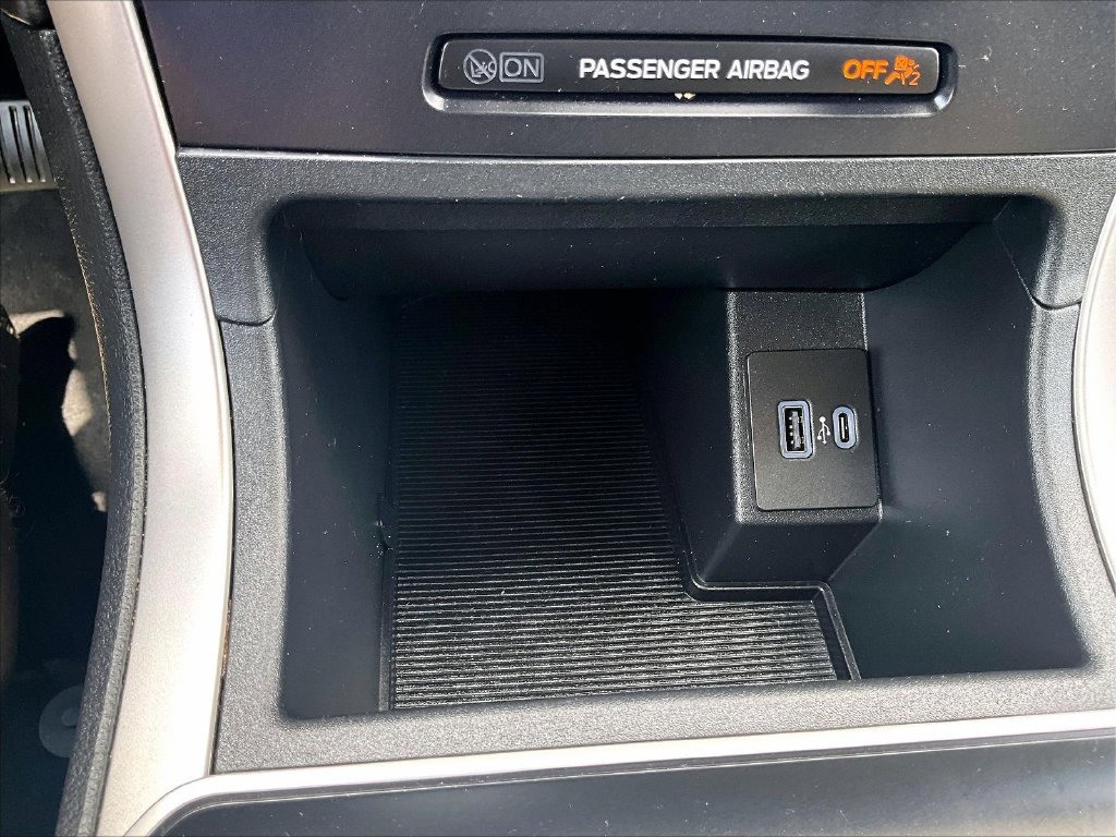 Used 2024 Ford Edge SE w/ Cargo Accessory Package AWD/4WD image 20
