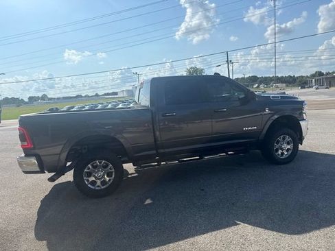 Used 2019 RAM 2500 Laramie AWD/4WD image 16