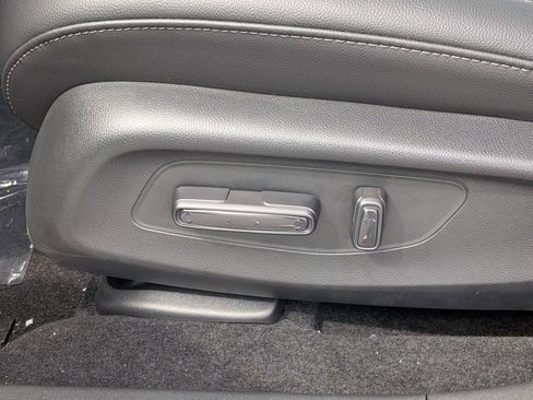 New 2026 Honda HR-V EX-L image 15