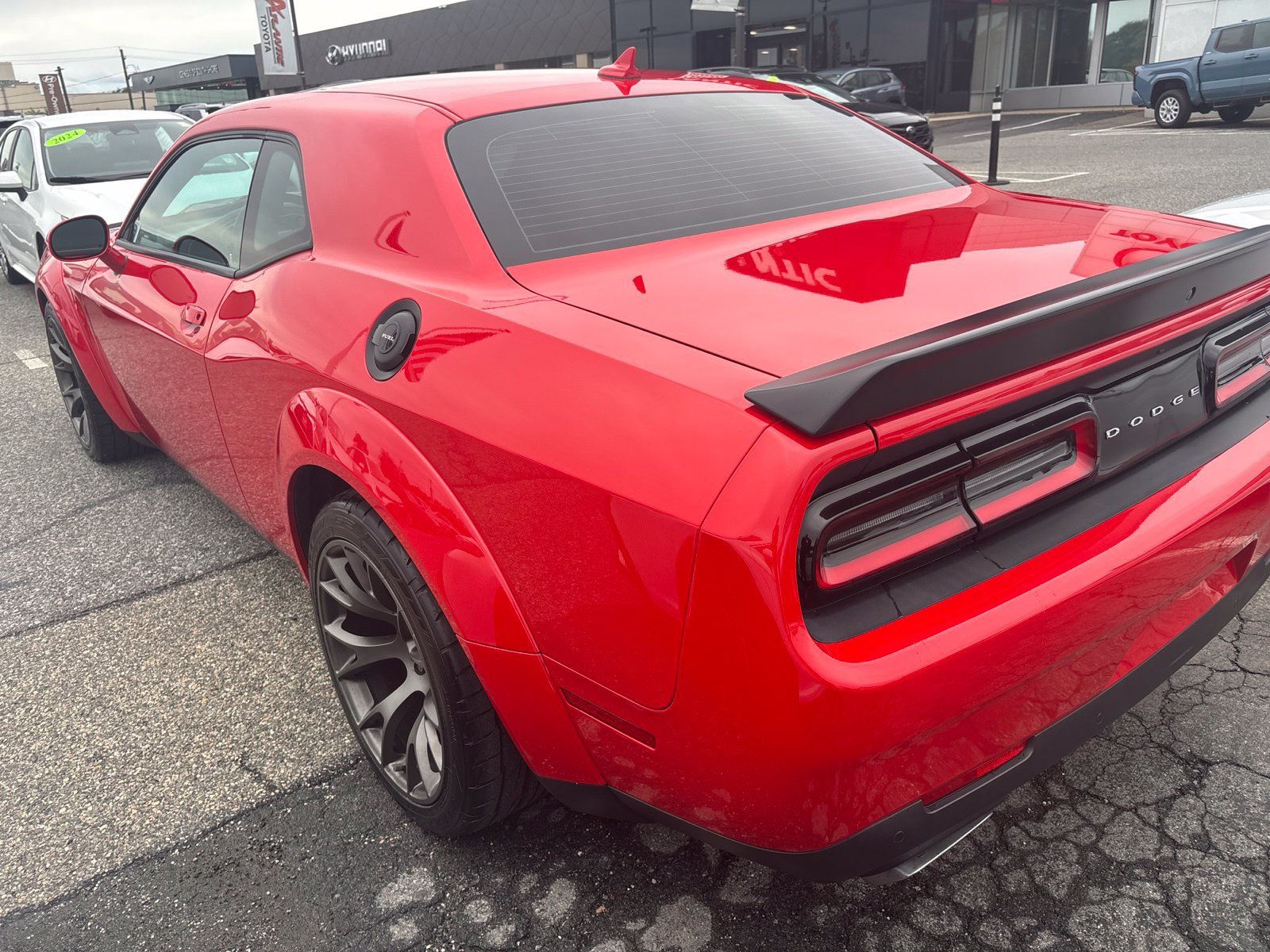 Used 2021 Dodge Challenger R/T Scat Pack RWD image 7