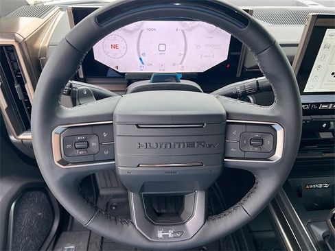 New 2025 GMC Hummer EV 2X image 7