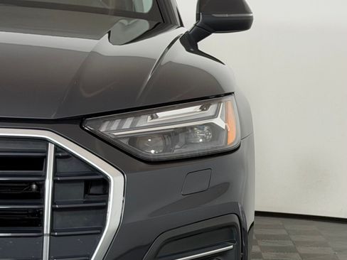 Used 2021 Audi Q5 Prestige AWD/4WD image 11