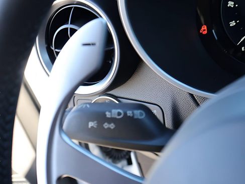 New 2025 Alfa Romeo Stelvio Sprint AWD/4WD image 35