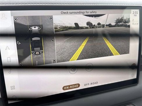 New 2025 Land Rover Defender 110 S image 20