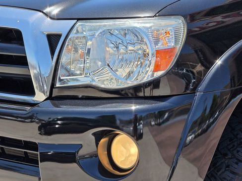 Used 2007 Toyota Tacoma PreRunner RWD image 6