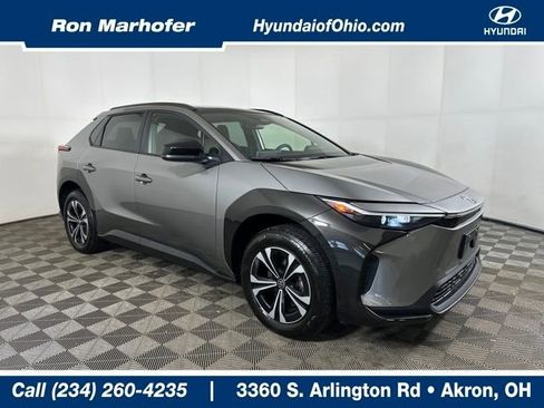 Used 2023 Toyota bZ4X XLE image 1