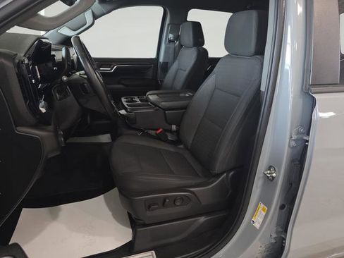 Used 2024 Chevrolet Silverado 1500 LT image 12