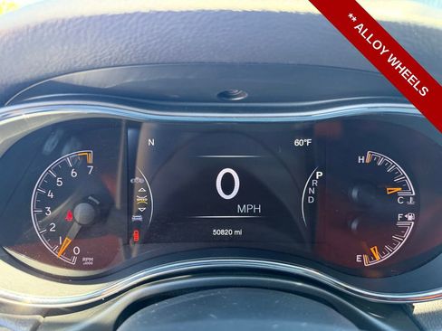 Used 2020 Jeep Grand Cherokee Altitude AWD/4WD image 20