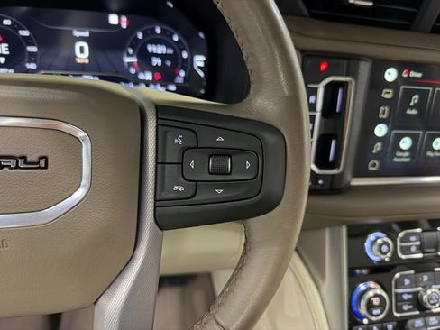 Used 2022 GMC Yukon XL Denali w/ Max Trailering Package AWD/4WD image 19