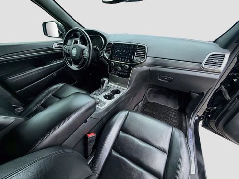 Used 2022 Jeep Grand Cherokee Limited w/ Technology Group AWD/4WD image 32