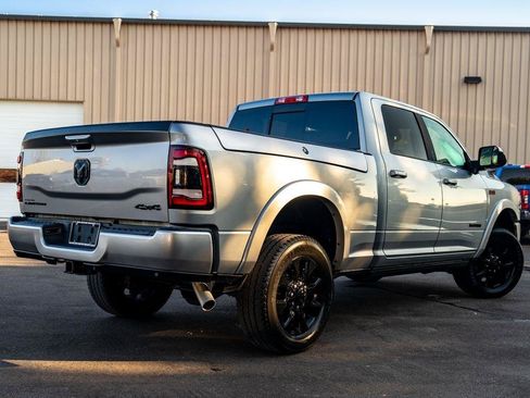 Used 2021 RAM 2500 Limited w/ Night Edition AWD/4WD image 7