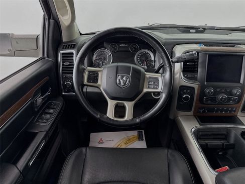 Used 2018 RAM 3500 Laramie image 21