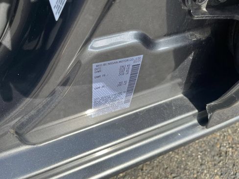 Used 2025 Nissan Altima 2.5 SV FWD image 30