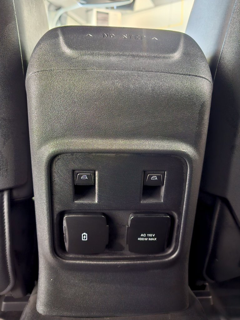 Used 2024 Ford Bronco Big Bend w/ Sasquatch Package AWD/4WD image 30