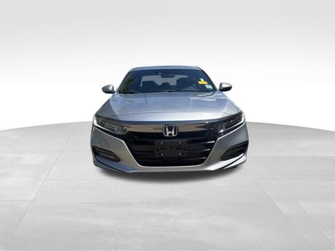 Used 2019 Honda Accord Sport image 2