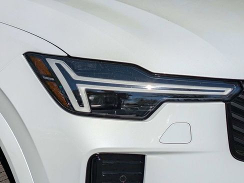New 2026 Volvo XC90 T8 Ultra w/ Protection Package Premier AWD/4WD image 9