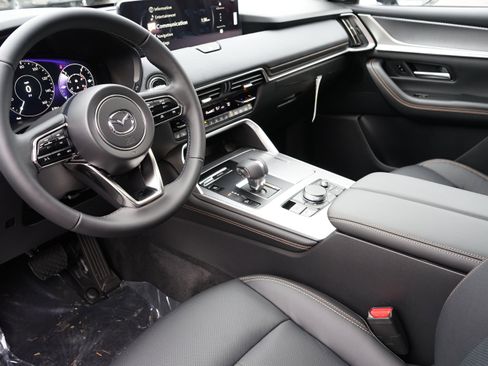 New 2026 MAZDA CX-90 Plug-In Hybrid w/Premium Sport image 8