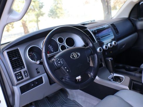 Used 2010 Toyota Sequoia SR5 image 15