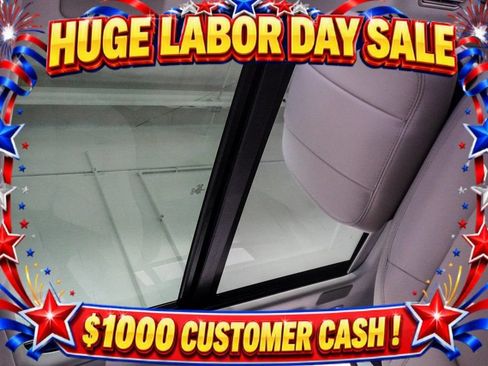 Used 2025 Lincoln Navigator L Reserve AWD/4WD image 8