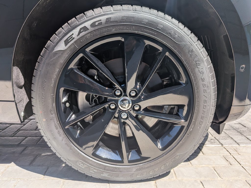 New 2026 Jaguar F-PACE R-Dynamic S AWD/4WD image 11