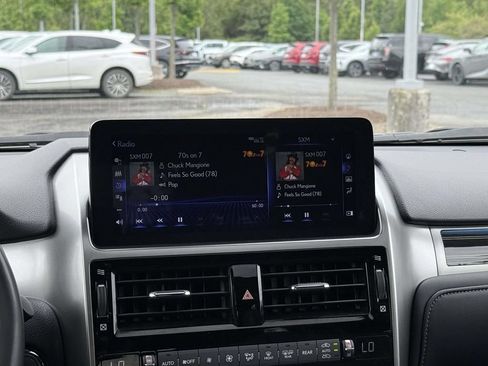 Used 2023 Lexus GX 460 Premium w/ Premium Plus Package AWD/4WD image 10