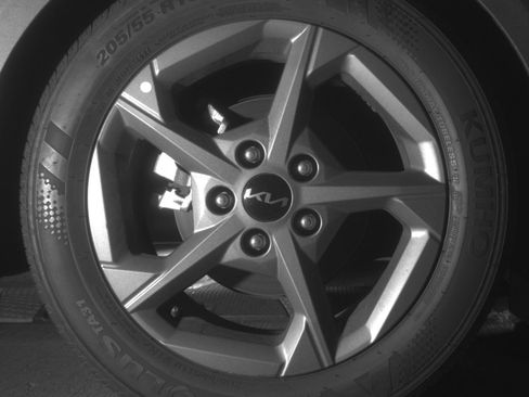 Used 2025 Kia K4 LXS image 15