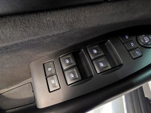 Used 2019 Cadillac Escalade Platinum AWD/4WD image 25