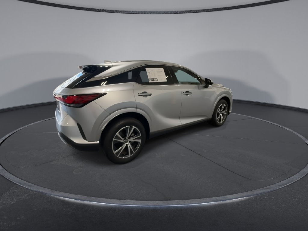 Used 2026 Lexus RX 350 Premium w/ Accessory Package (Z1) FWD image 8
