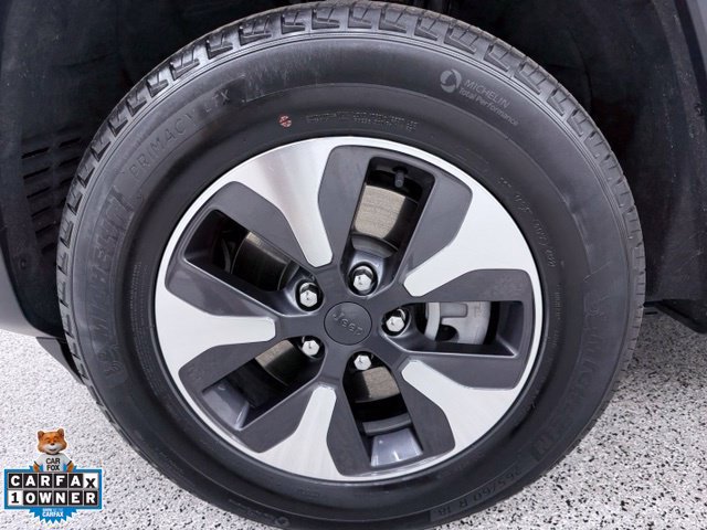 Used 2023 Jeep Grand Cherokee 4WD 4xe image 12