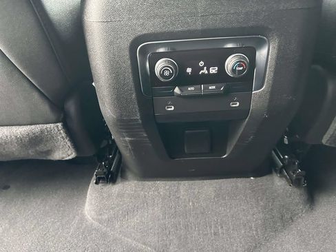 Used 2024 Chevrolet Tahoe LT RWD image 14