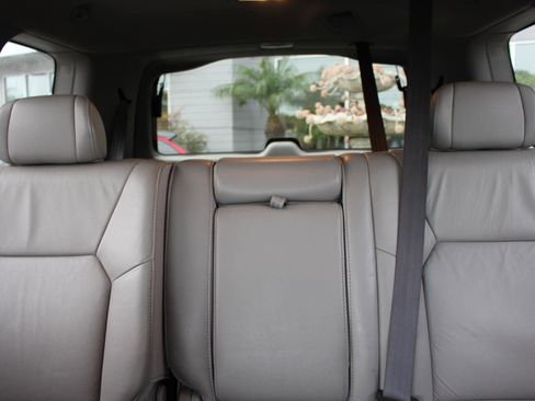 Used 2011 Honda Pilot EX-L image 30