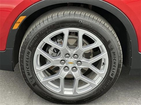 Used 2024 Chevrolet Blazer LT w/ Sound & Technology Package image 33