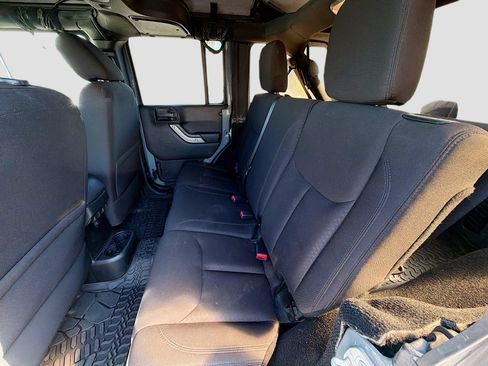 Used 2015 Jeep Wrangler Unlimited Sport w/ Quick Order Package 24S image 20