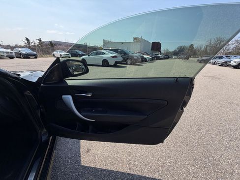 Used 2016 BMW M235i xDrive Coupe image 19