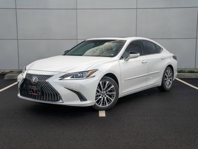 Used 2021 Lexus ES 250 w/ Premium Package